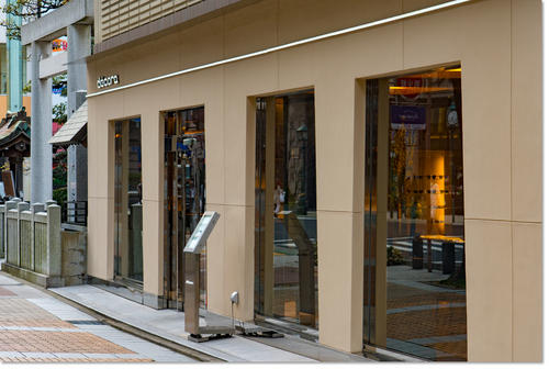 Glass04.jpg