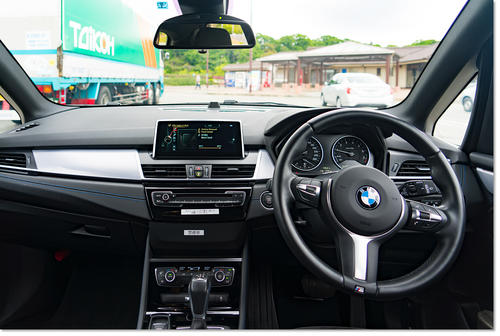 BMW218-07.jpg