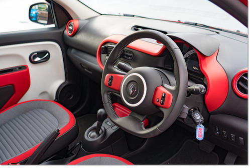 1015twingo05.jpg