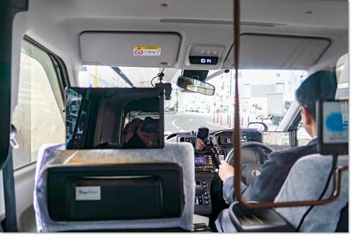 0319Japantaxi02.jpg