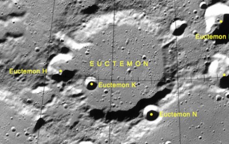 0314moonsufface02.jpg