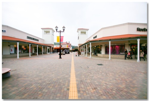 0110sandaoutlet07.jpg