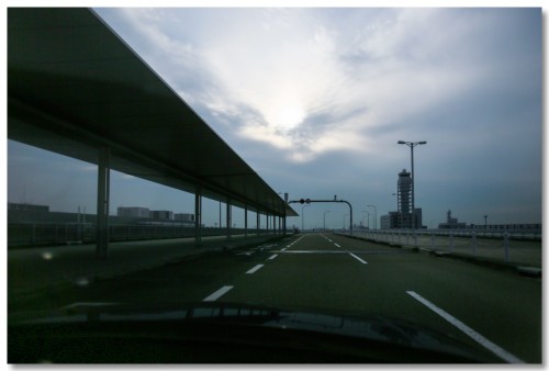 0122airport01.jpg