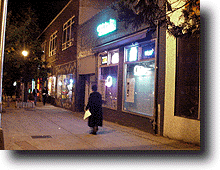 Shop1.gif (29822 バイト)