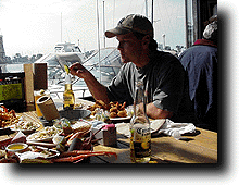 Lunch2.gif (27862 バイト)