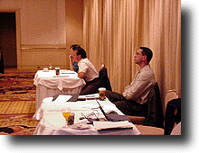 PNWStaff.gif (32750 バイト)