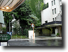 Yhotel2.gif (32727 バイト)