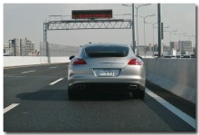 panamera01B.jpg